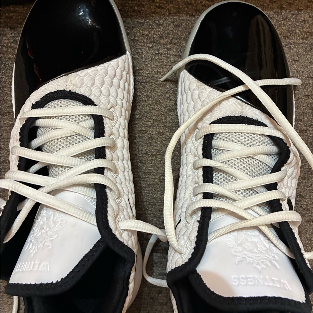 Nike Lebron Witness III PRM White and Black Sneakers - Picture 3 of 10